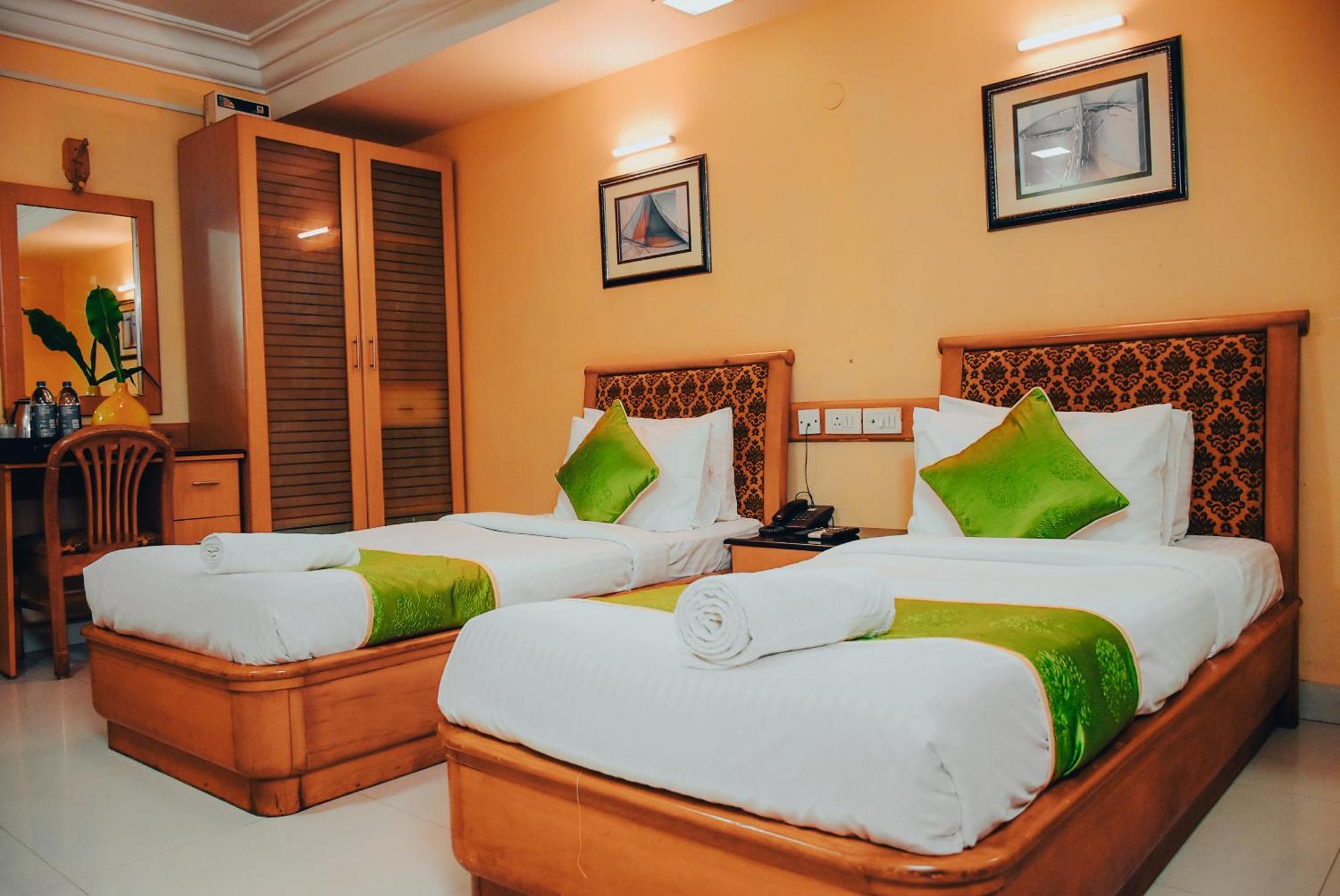Naksha Tree Hotels - Mogappair Chennai Exterior foto